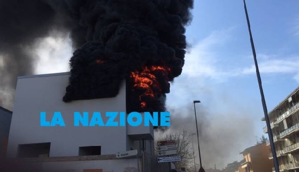 L'incendio di Scandicci L'incendio di Scandicci