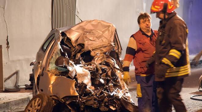 incidente a serra san quirico foto e video muore in galleria cronaca ilrestodelcarlino it