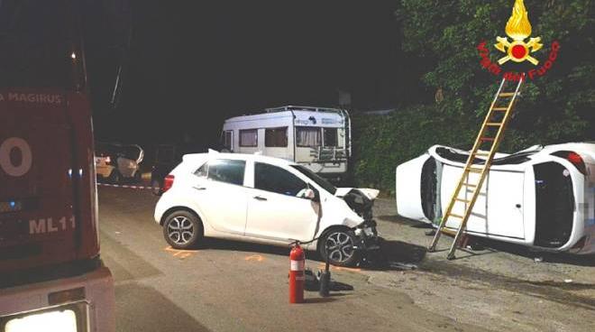 incidente molinella coinvolte tre auto minorenni feriti cronaca ilrestodelcarlino it