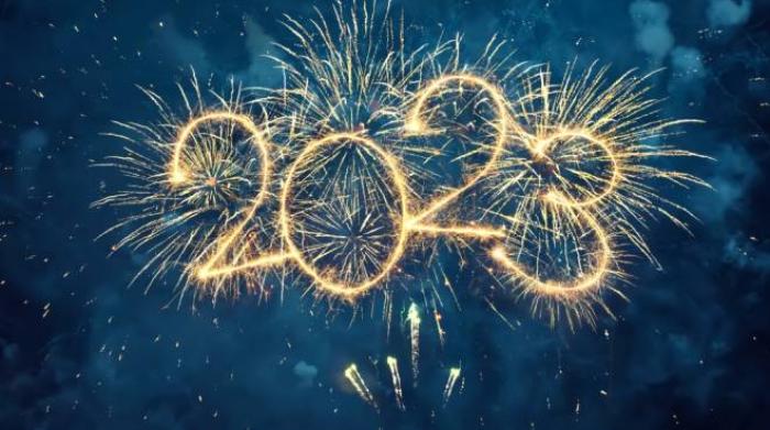 Buon anno 2023: frasi d'autore e immagini per fare gli auguri ...