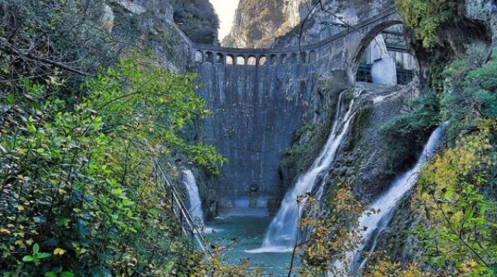 Da Gaio Flaminio ai nostri giorni La bellezza della Gola del Furlo