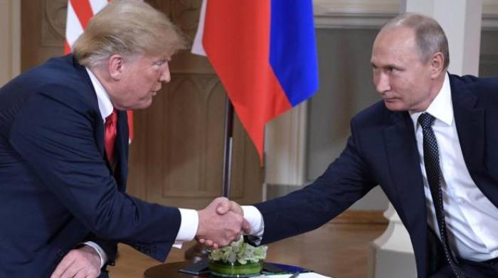 Ucrania, expresidente Trump: «Putin es un genio».  Luego el ataque a Biden: «algo débil» Ucrania, expresidente Trump: «Putin es un genio».  Luego el ataque a Biden: «algo débil»