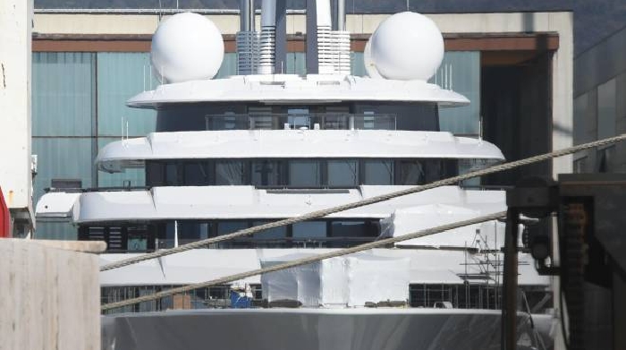 Das Geheimnis der Superyacht in Italien „Das gehört Putin oder den russischen Oligarchen“ Das Geheimnis der Superyacht in Italien „Das gehört Putin oder den russischen Oligarchen“
