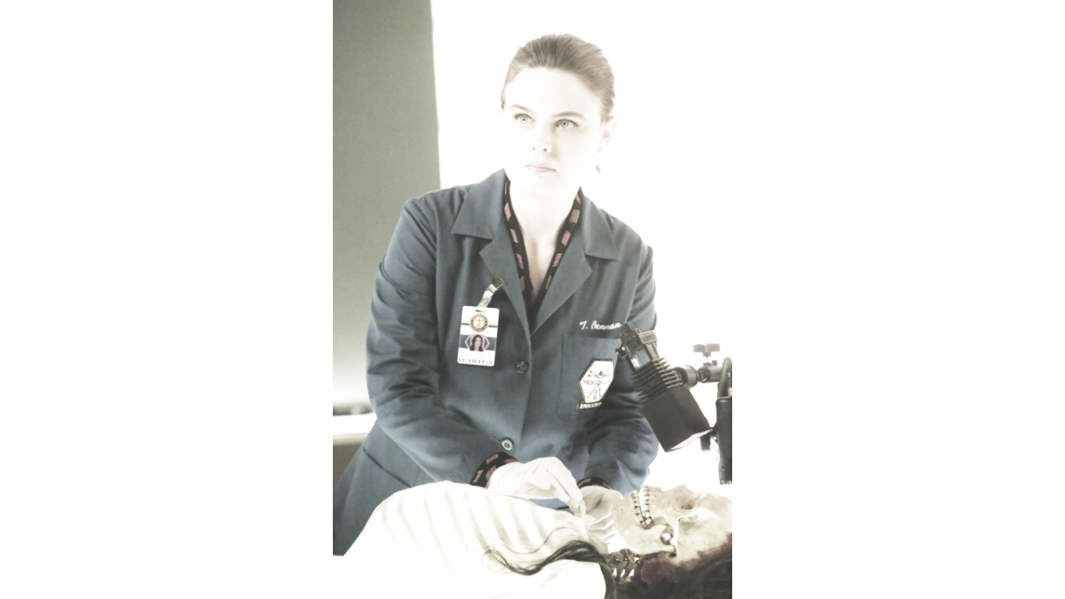 Bones-La madre ideale