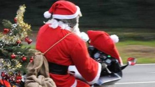 Babbo Natale Ubriaco In Moto Fara Lavori Socialmente Utili Cronaca Ilrestodelcarlino It