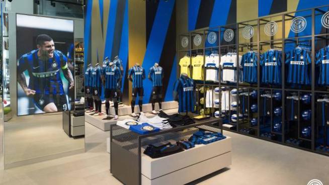 L Inter Store Apre A Due Passi Da Duomo E San Babila Sport