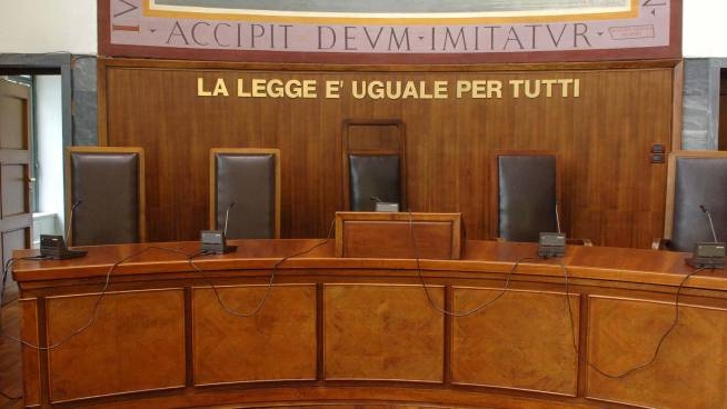 Coronavirus Troppa Gente In Aula Ruby Ter Rinviato Cronaca Ilgiorno It