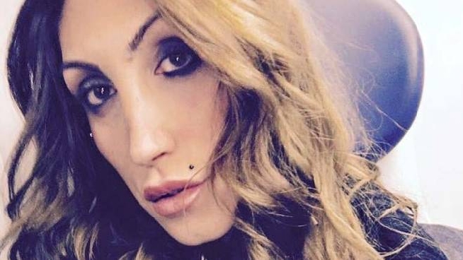 Mistero Sulla Morte Del Trans Il Corpo Spunta Da Un Cassonetto Cronaca Quotidiano Net