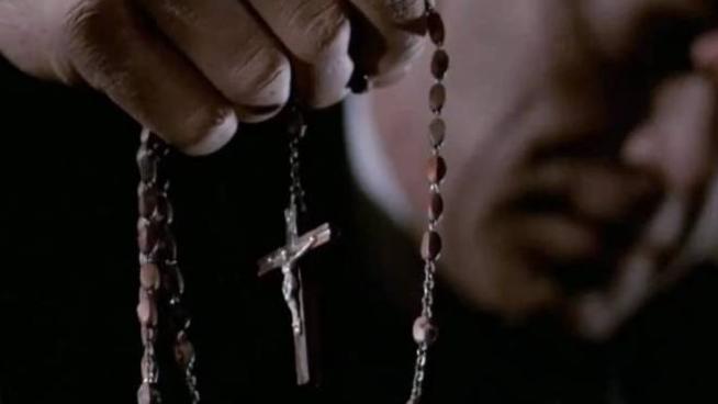 Gli Esorcisti E La Lotta Contro Il Diavolo Ottomila Richieste Di Aiuto In Diocesi Cronaca