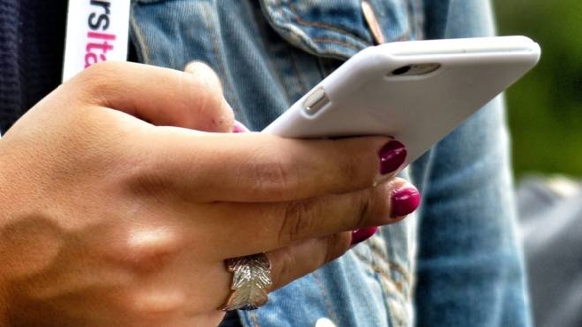 Ieri Sera Sei Stata Meravigliosa Scopre La Tresca E Picchia La Moglie Cronaca Lanazione It