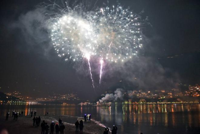 Capodanno 2017 Ecco Le Feste In Piazza Gratis In Lombardia Per Il 31 Dicembre Cronaca Capodanno 2017 Ecco Le Feste In Piazza Gratis In Lombardia Per Il 31 Dicembre Cronaca