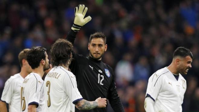 Donnarumma Da Record Ma Non Ha Fretta Buffon Mi Da I Consigli Sport Calcio Quotidiano Net