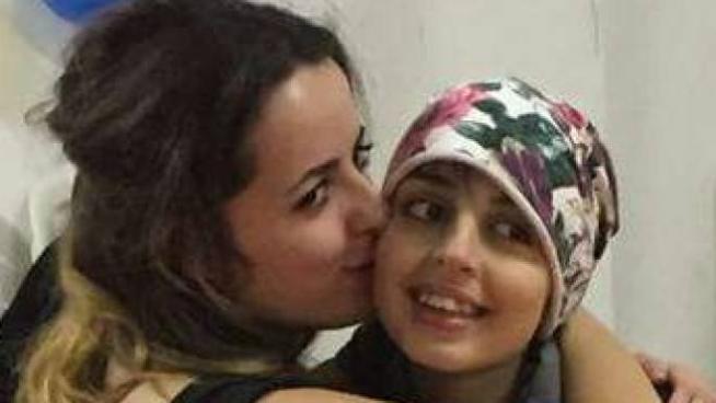 Muore A 21 Anni Per Un Cancro La Lettera D Addio Della Sorella E Uno Tsunami Di Amore Cronaca