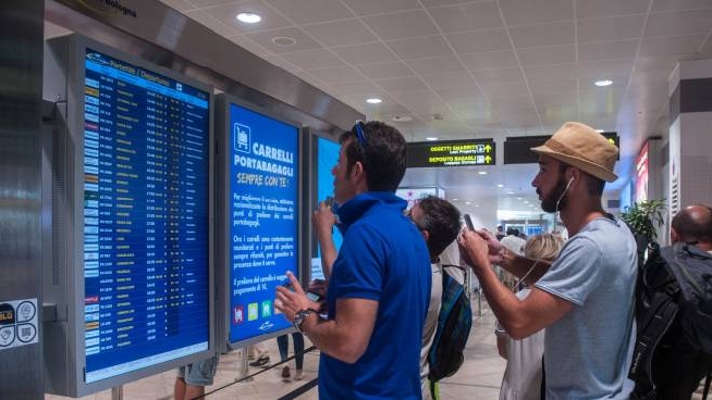 Bologna Atlantia Rileva Il 29 Dell Aeroporto Marconi Economia Ilrestodelcarlino It