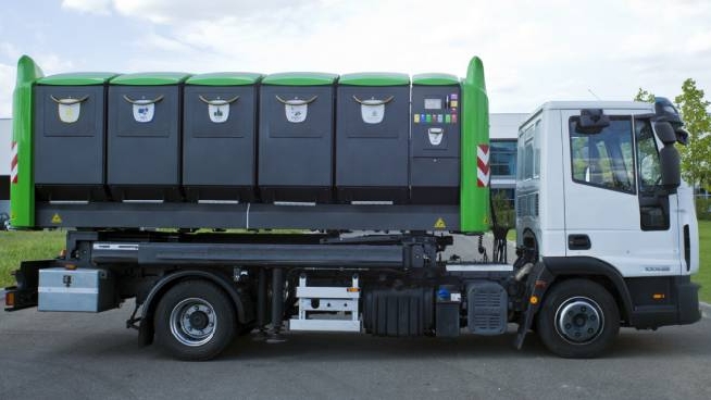 Cesena Rivoluzione Raccolta Differenziata In Centro I Bidoni Saranno Mobili Cronaca