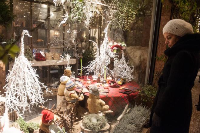 Bologna 10 Vetrine Di Natale Da Ammirare Shopping Ilrestodelcarlino It Bologna 10 Vetrine Di Natale Da Ammirare Shopping Ilrestodelcarlino It