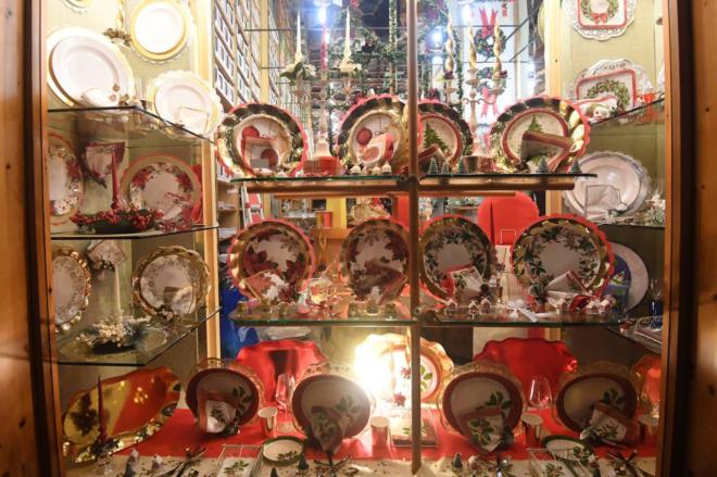 Bologna 10 Vetrine Di Natale Da Ammirare Shopping Ilrestodelcarlino It