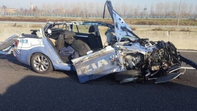 Guardamiglio Morto Un Poliziotto In Un Incidente Stradale Giorno Di Dolore E Rammarico Cronaca