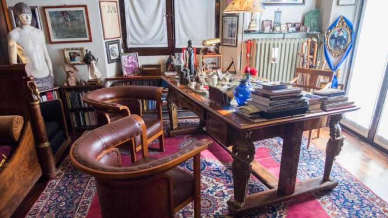 Bologna Lucio Dalla Tornano Le Visite Nella Sua Casa In Citta Ilrestodelcarlino It