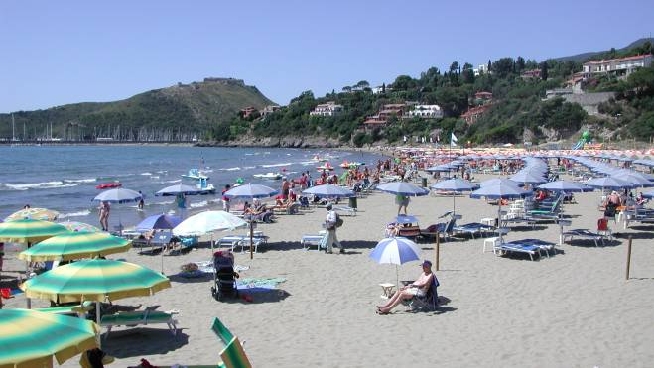 Download La Feniglia Piace Al Guardian La Spiaggia Nella Top 25 Free Get Wallpaper La Feniglia Piace Al Guardian La Spiaggia Nella Top 25 Desktop Wallpaper Free