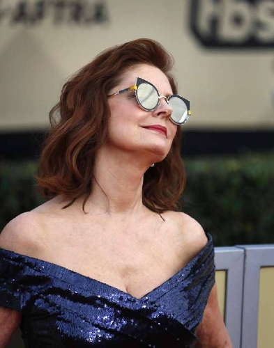 Teatro Sarandon Voce Della Bibbia Nel Giudizio Universale Magazine Quotidiano Net