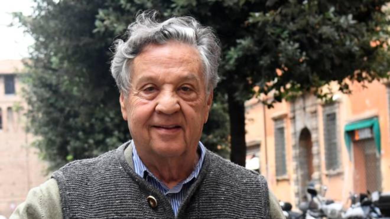 Renato Pozzetto Ecco Chi E E Cosa Fa Oggi L Eterno Ragazzo Di Campagna Cronaca Ilgiorno It