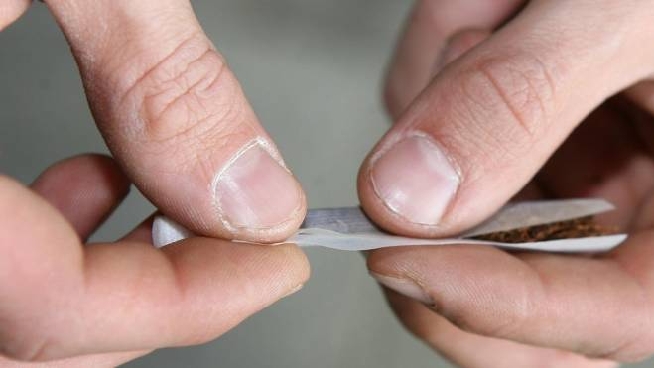 Da Uno Schiaffo Al Figlio Sorpreso A Fumare Spinelli Denunciato Cronaca Ilrestodelcarlino It