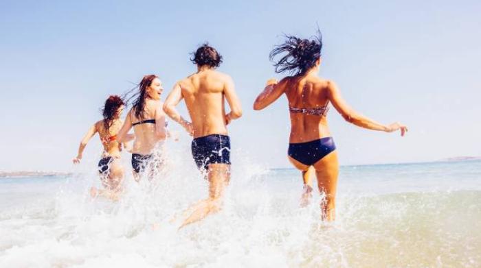 Buon Ferragosto 18 Le Frasi Di Auguri Piu Originali E Divertenti Magazine Quotidiano Net