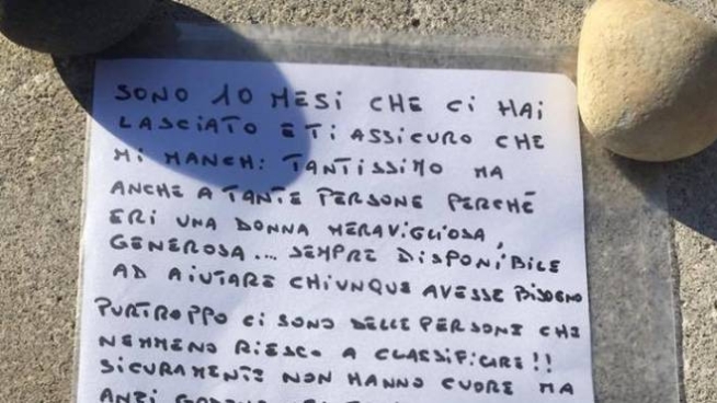 Lettera Sulla Tomba Saccheggiata Vandali Disumani Vi Scopriro Cronaca Lanazione It