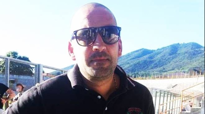 ?url=http%3A%2F%2Fp1014p.quotidiano.net%3A80%2Fpolopoly_fs%2F1.4364388.1546016506%21%2FhttpImage%2Fimage.jpg_gen%2Fderivatives%2Fwidescreen%2Fimage Storie di mamme che difendono i figli sui social