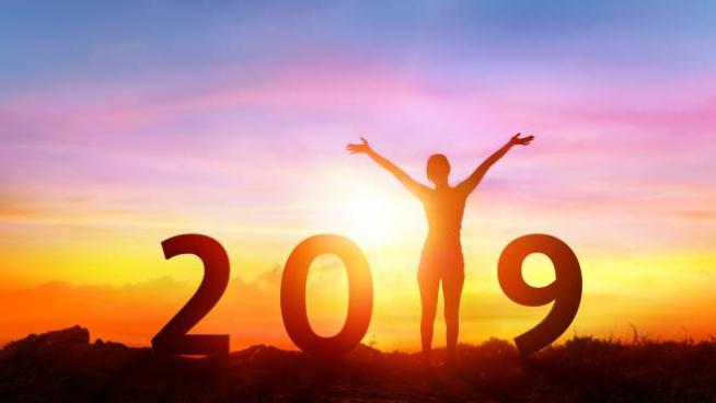 Auguri Di Buon Anno 19 Originali Frasi Divertenti E Citazioni D Autore Magazine Quotidiano Net