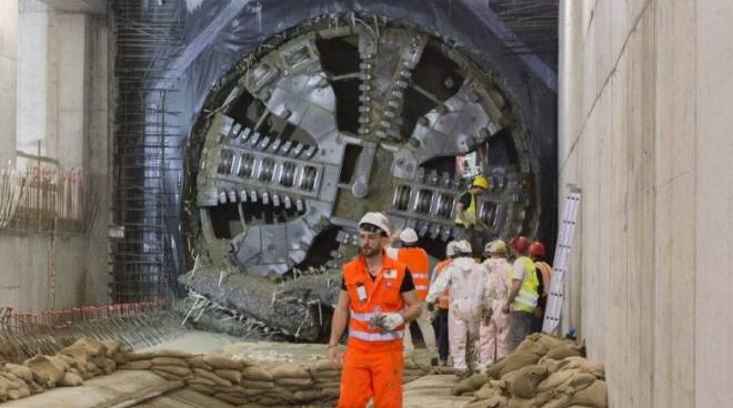 La talpa per lo scavo della galleria buca il diaframma in largo Gelsomini (Patrick Tomei)