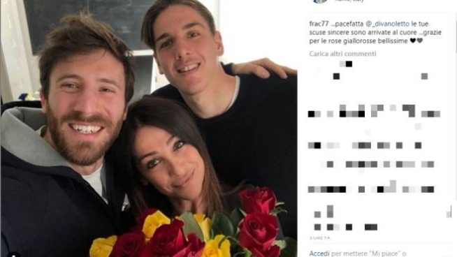 Zaniolo Le Iene Si Scusano Selfie Della Pace Con Mamma Francesca Magazine Quotidiano Net