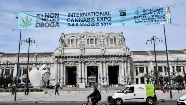 ?url=http%3A%2F%2Fp1014p.quotidiano.net%3A80%2Fpolopoly fs%2F1.4561680.1557151722%21%2FhttpImage%2Fimage.jpg gen%2Fderivatives%2Fwidescreen%2Fimage