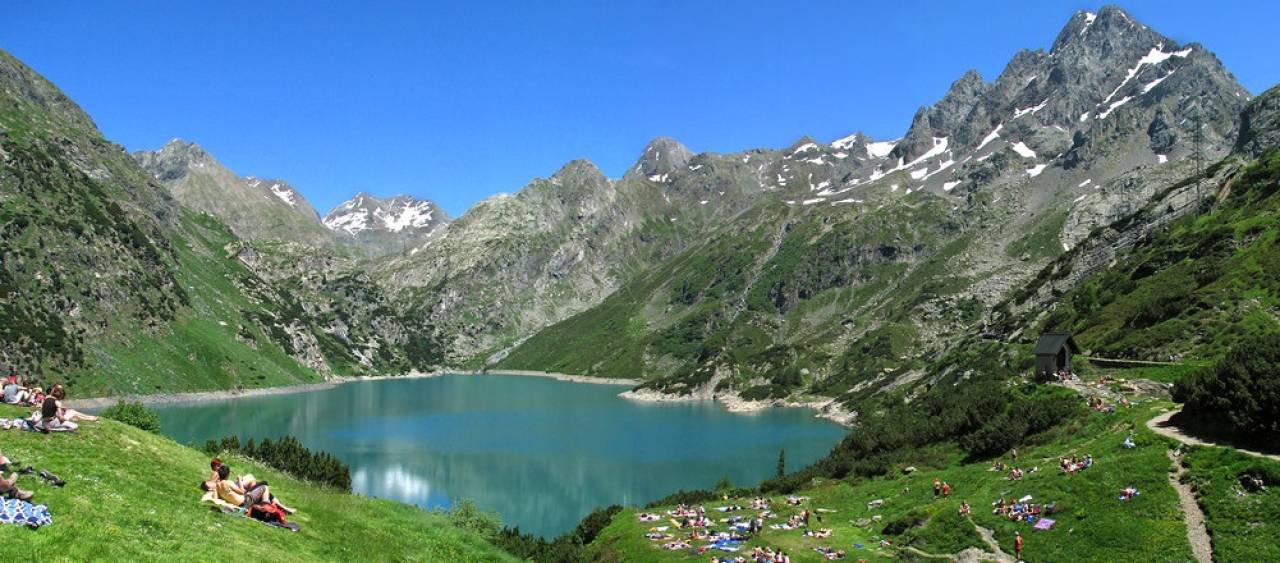 Lombardia Ecco 10 Imperdibili Laghetti Di Montagna Cosa Fare Ilgiorno It