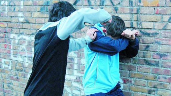 Modena Picchiato A 11 Anni Da Un Bullo A Scuola Cronaca Ilrestodelcarlino It