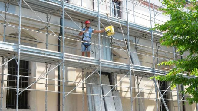 Manovra 2020 Guida Ai Bonus Casa Facciate Infissi E Mobili