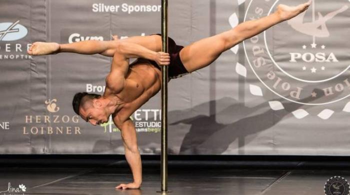 Marko Daza Maestro Di Pole Dance Forlivese Ai Soliti Ignoti Spettacoli Ilrestodelcarlino It