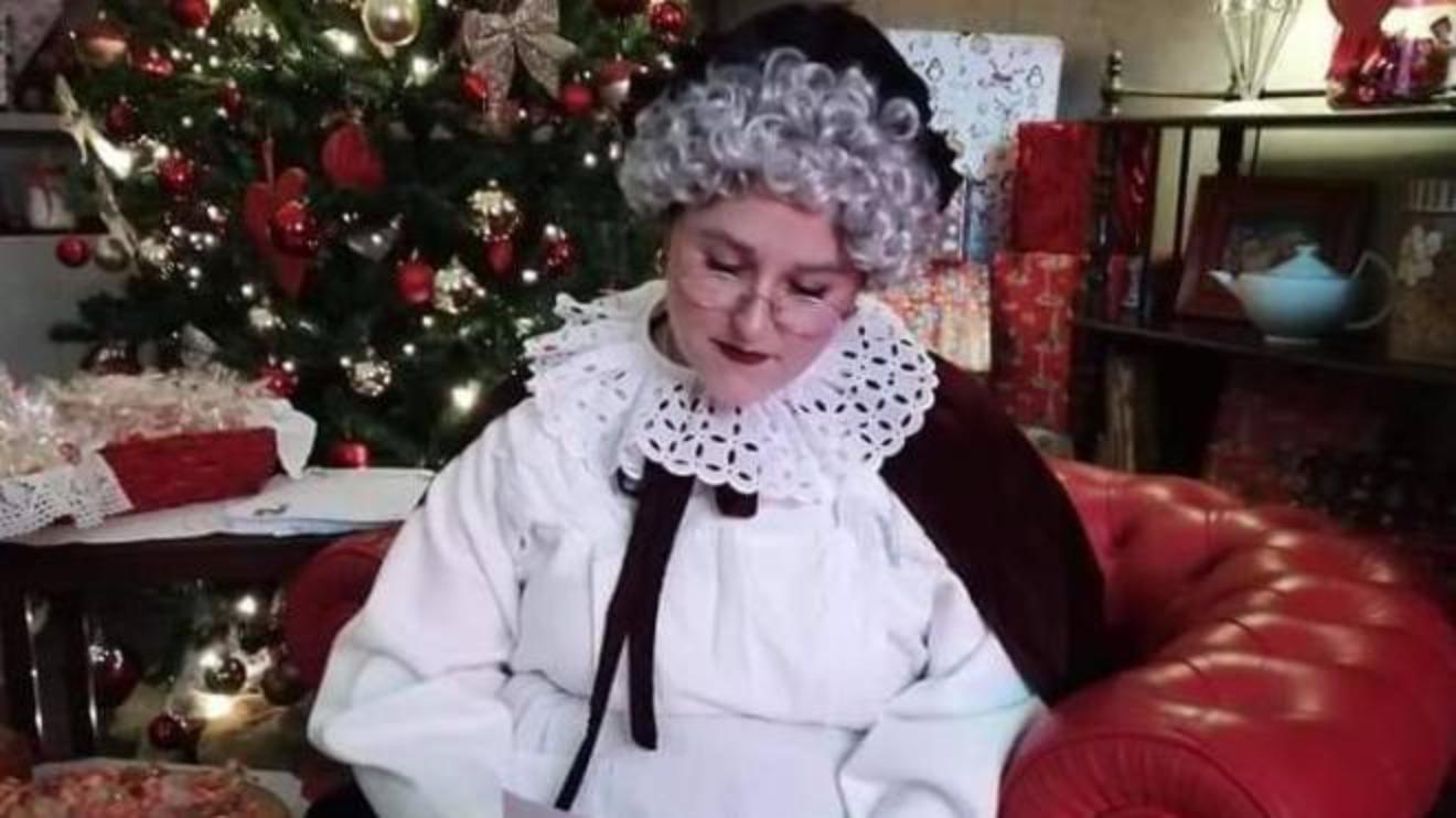 Il Centro Di Massa S Illumina A Festa E Arriva Babbo Natale Cronaca Lanazione It