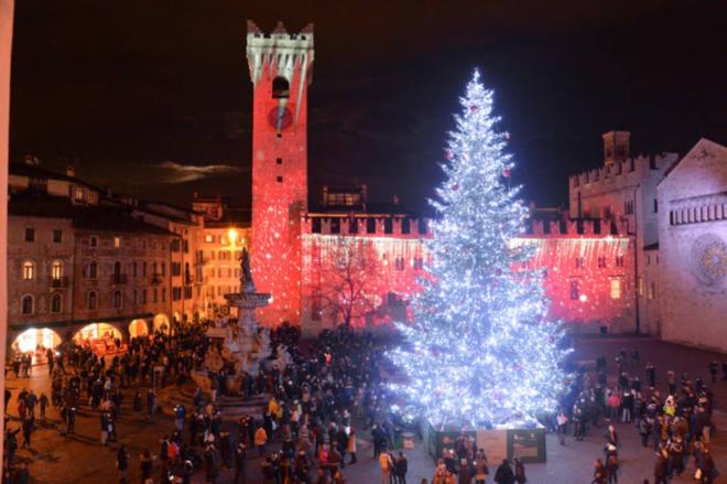 Mercatini Di Natale Da Trento E Bolzano Alla Valle D Aosta Ecco Dove Andare Itinerari