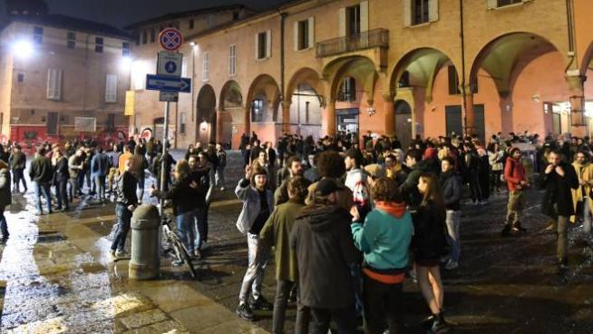 Party Blasfemo A Bologna I Collettivi Rilanciano In Piazza Verdi Cronaca Ilrestodelcarlino It