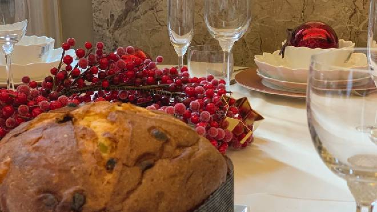 Palazzo Bovara Due Giorni Di Festa Con Happy Natale Happy Panettone Cosa Fare Ilgiorno It