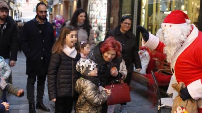 Natale A Ravenna I Commercianti Di Viale Della Lirica E Cairoli Facciamo Festa Insieme Cosa Fare