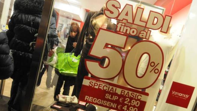 Saldi Invernali 2017 Il 5 Gennaio E La Data D Inizio A Milano E