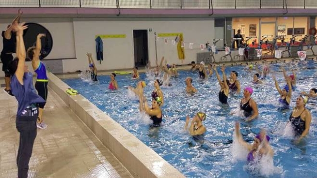 Nuoto E Fitness In Acqua Terzo Ciclo Di Corsi Con La Chimera Nuoto Sport Lanazione It