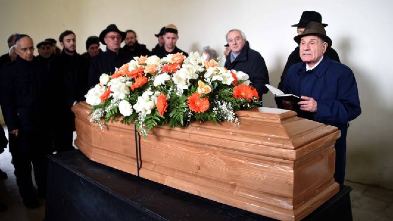 Franco Schonheit Funerali L Addio Perdiamo Un Uomo Di Cultura E Ironia Foto Cronaca
