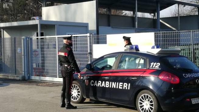Bologna Furti Al Centro Commerciale E In Azienda Due Arresti Cronaca Ilrestodelcarlino It