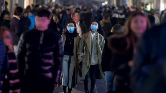 Coronavirus, il piano del governo. Stop ai visti dalla Cina e più controlli  - Cronaca - quotidiano.net