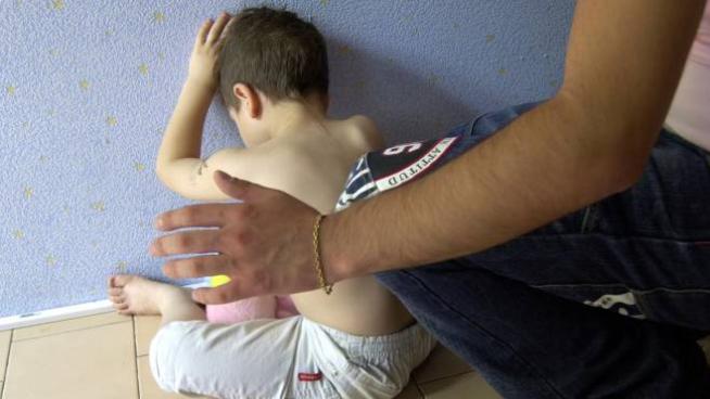 Maltrattamenti Bambini Modena Minori Offesi E Umiliati Indagati