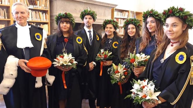 Urbino Mamma Martina E I Suoi 5 Figli Si Sono Laureati Insieme Cronaca Ilrestodelcarlino It